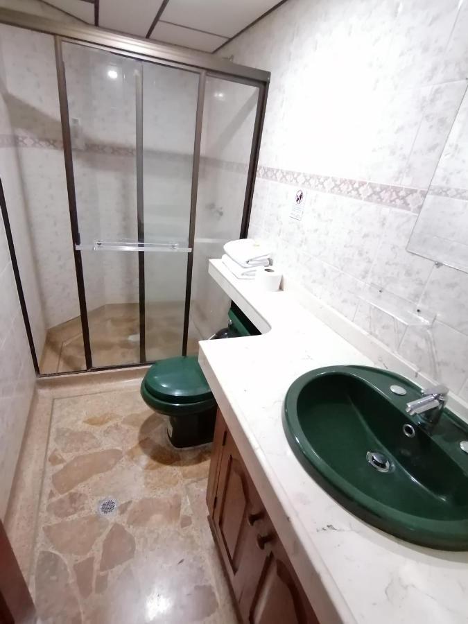 Hotel Golden Suite Pereira Extérieur photo